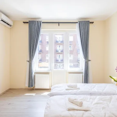 Lejlighed 4bedroom Madach Square