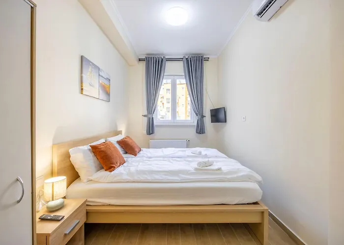 Apartament 4bedroom Madach Square