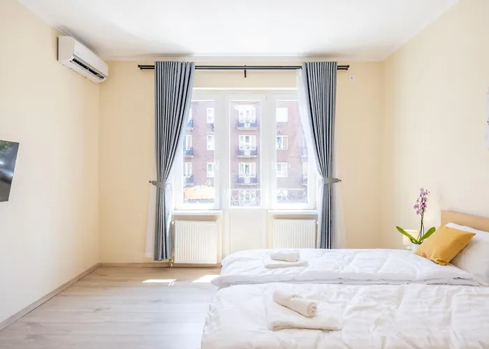 Appartement 4bedroom Madach Square